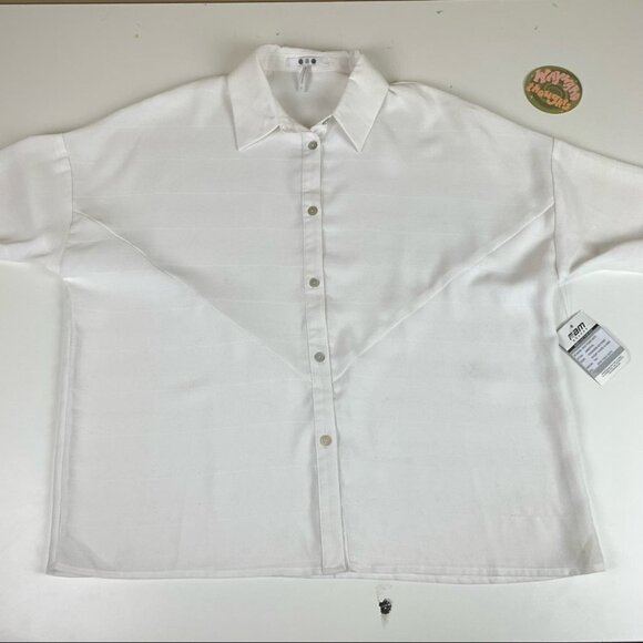 THREE Dots I Oversized Short Sleeve Button up Blouse NWT - Picture 3 of 8